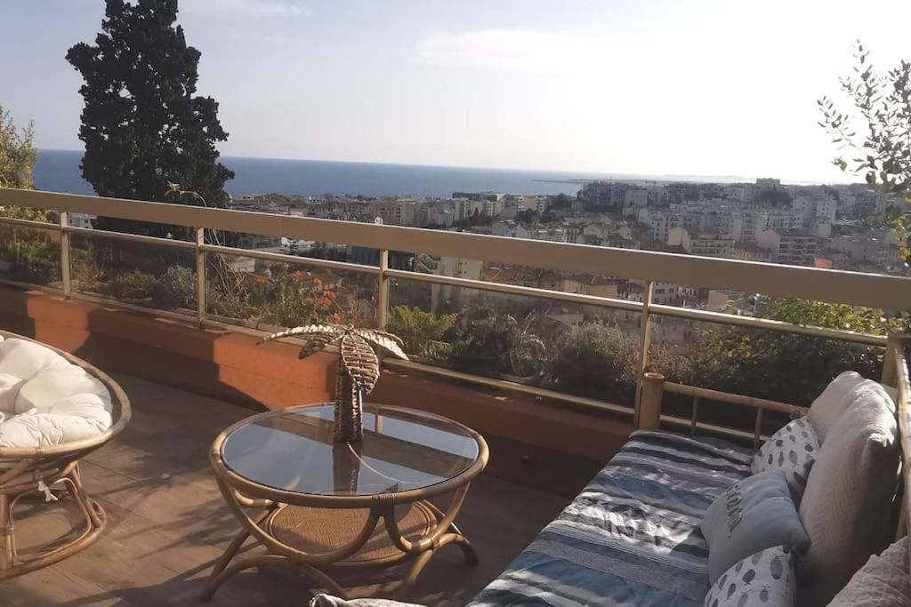 Appartement Nice Centre Vue Mer Avec Piscine Pour Famille, Couple D'Amis Pas De Groupes De Jeunes Autorises Екстериор снимка